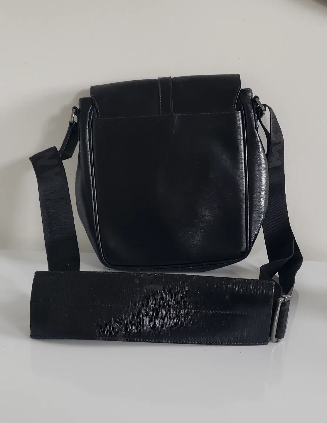 Mont Blanc Men Carryall / Messenger Bag image indicator(2)