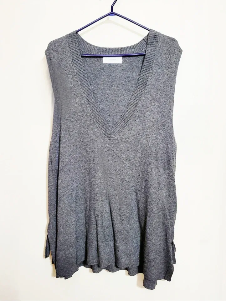 Cute Sweater Vest image indicator(2)