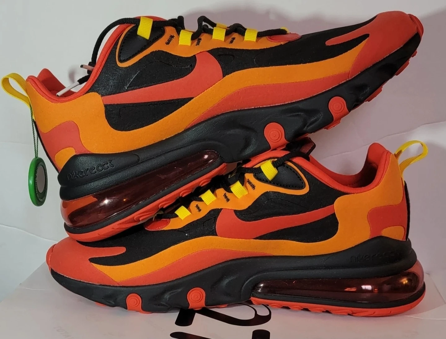 Nike Air Max 270 React - Size 11 - photo 2