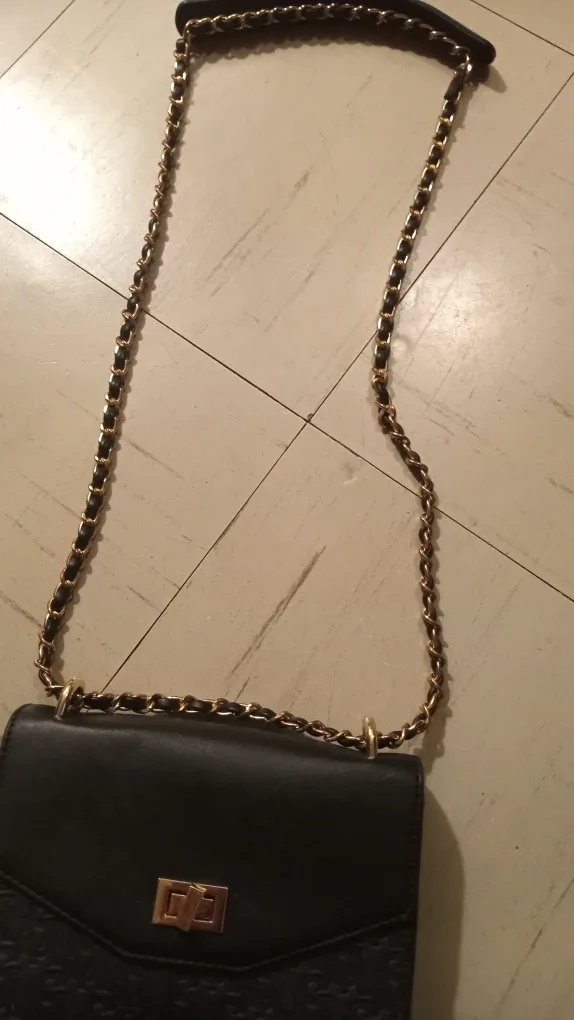 Steve Madden Black Crossbody Bag image indicator(2)