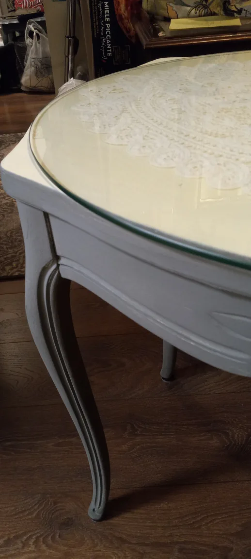 Grey Painted Accent Table image indicator(2)