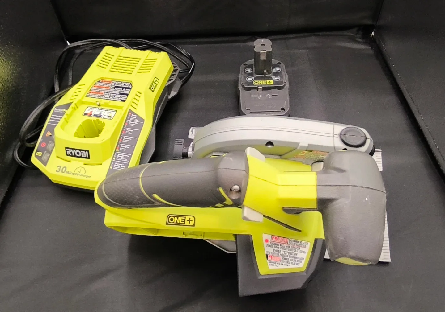 Ryobi ONE+ Cordless Circular Saw with Battery & Charger image indicator(5)