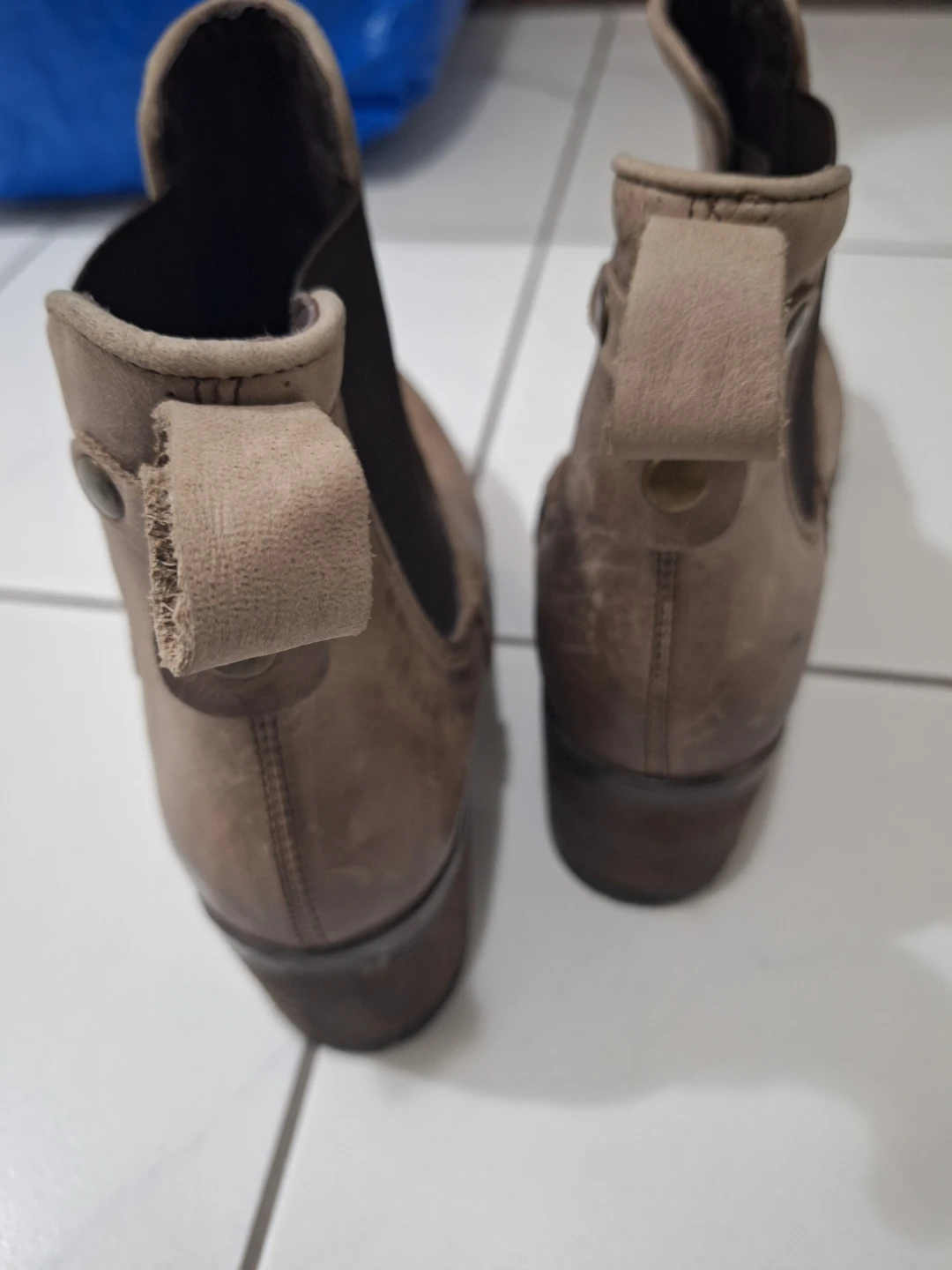 Steve Madden Brown Leather Ankle Boots - Size 10 - photo 4