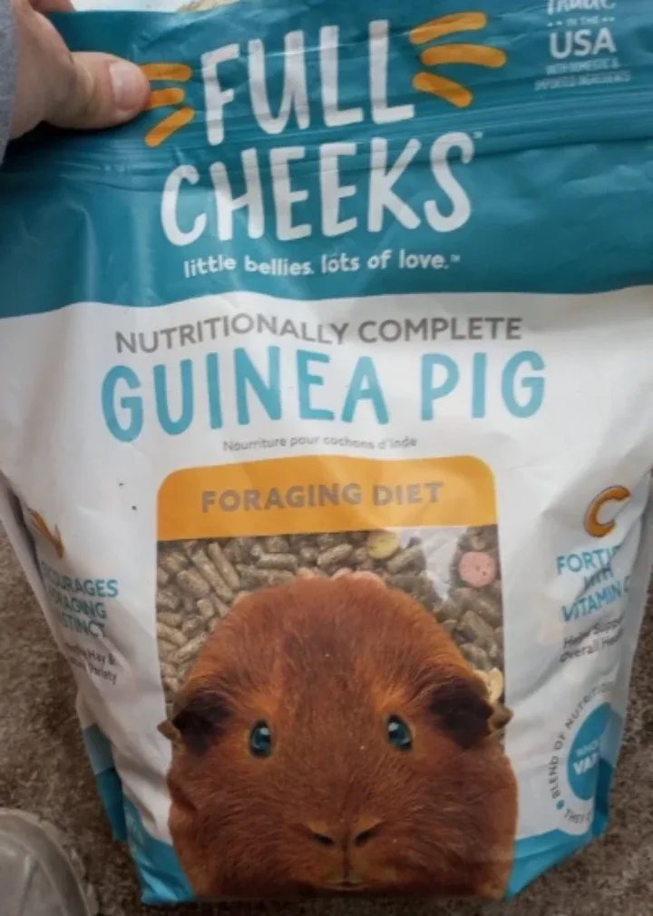 Oxbow & Full Cheeks Guinea Pig Food image indicator(2)