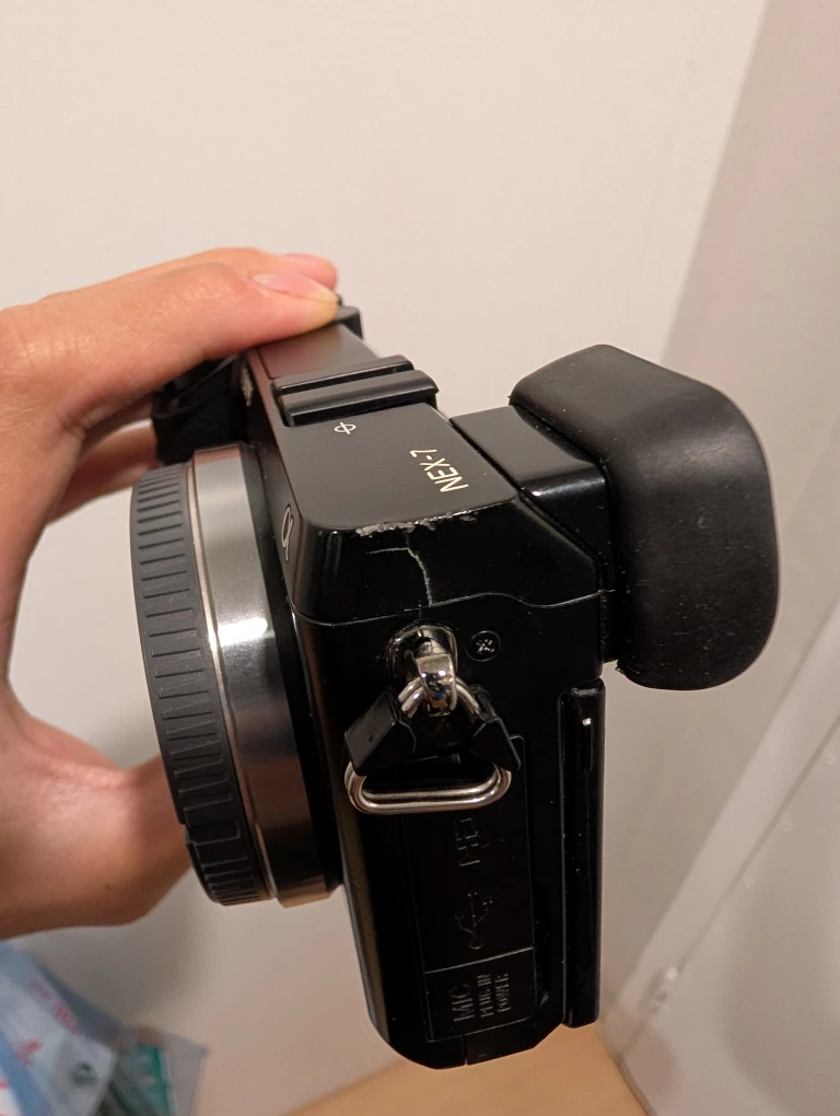 Sony Alpha NEX-7 Digital Camera - photo 4