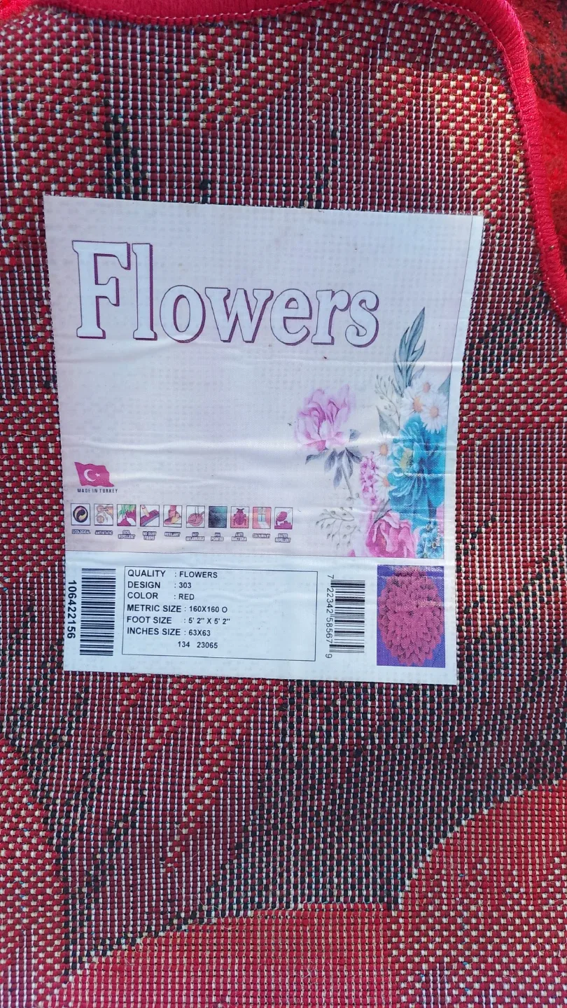 Flowers Red Rug - 5'2" x 5'2" image indicator(3)