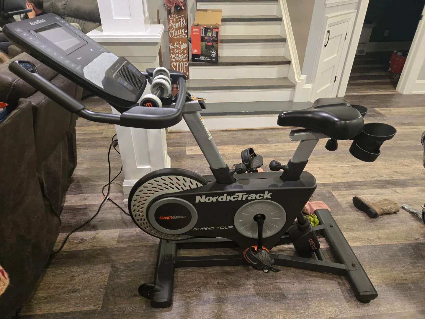 NordicTrack Grand Tour Exercise Bike image indicator(2)