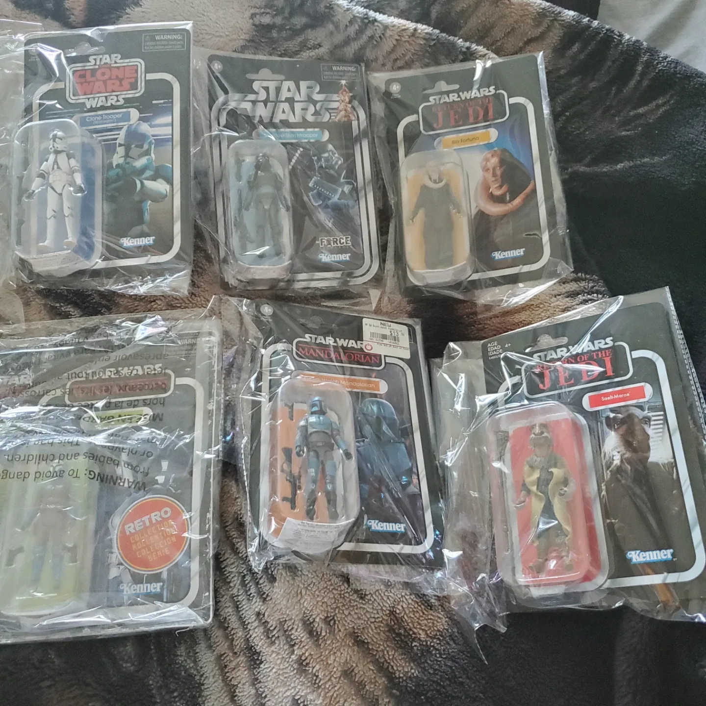 Star Wars Action Figures - New in Package image indicator(5)