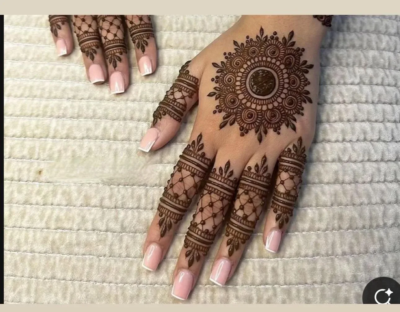 Tattoos image indicator(5)