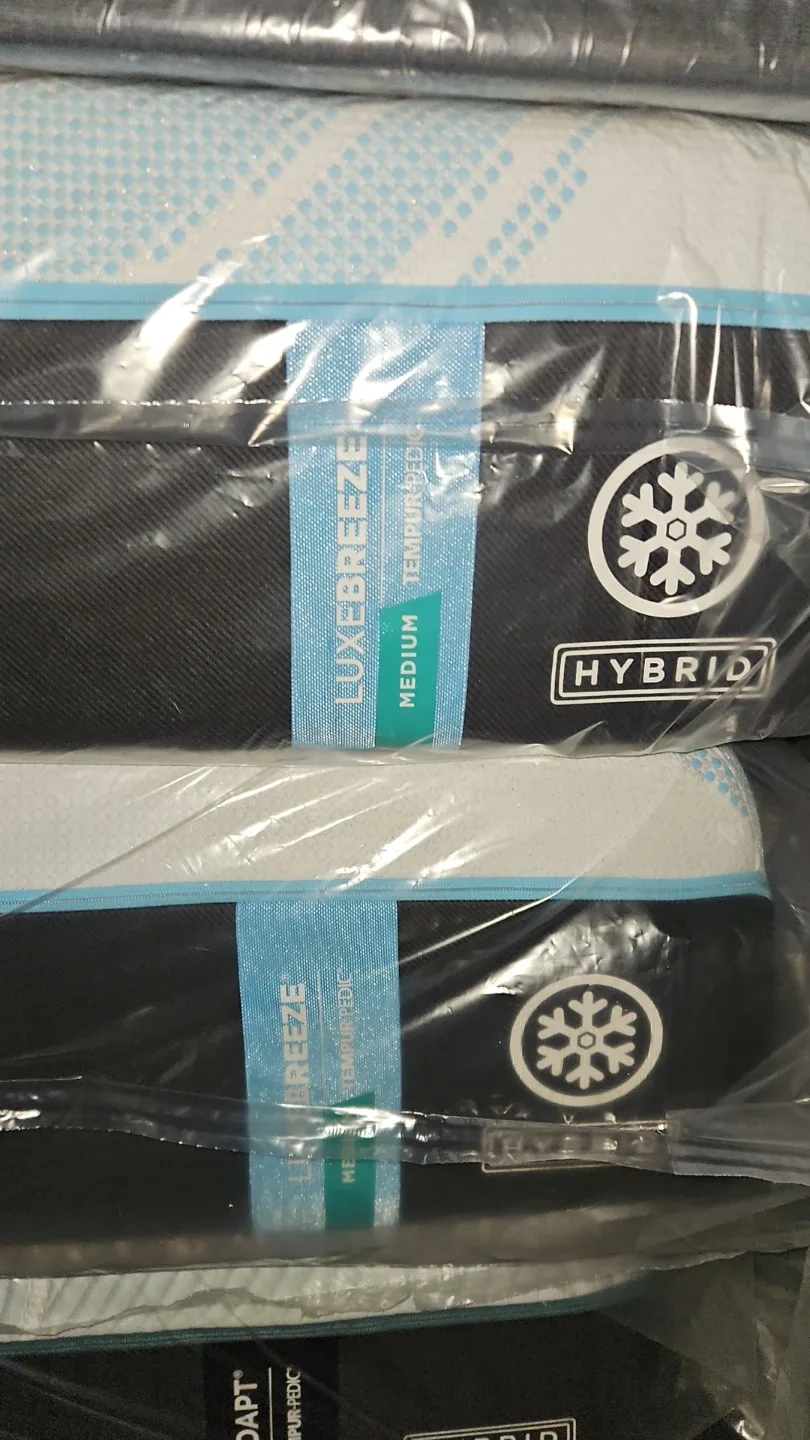 New Tempur-Pedic LuxeBreeze Medium Hybrid Mattress