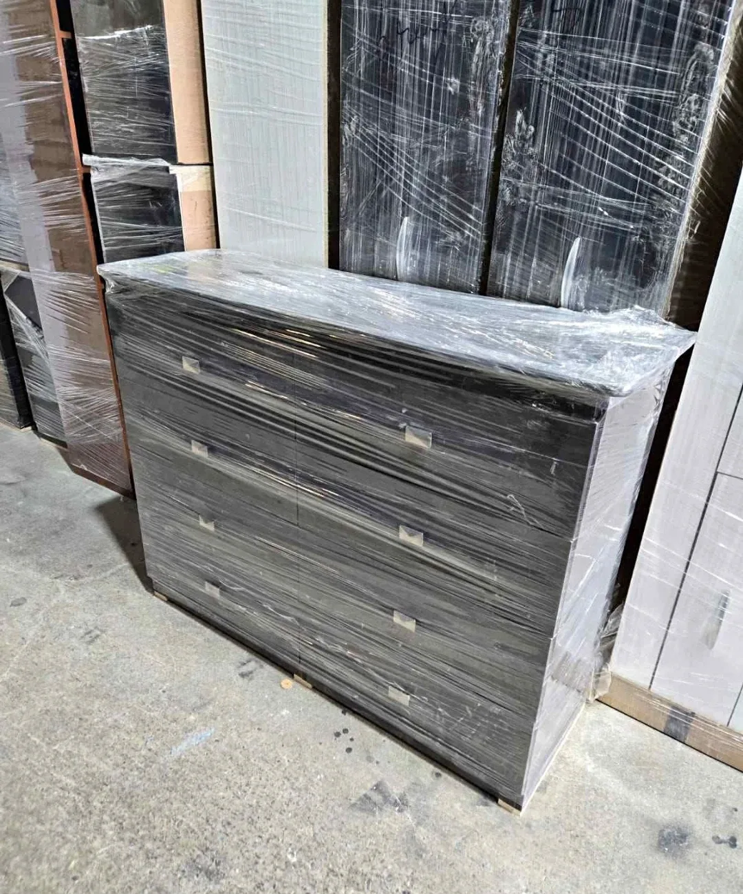 White 8-Drawer Dresser - New