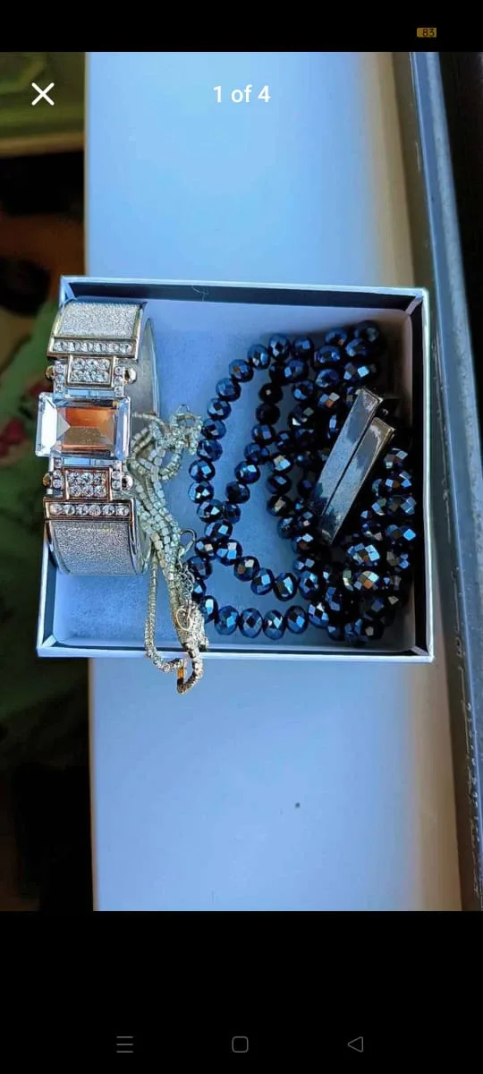 Jewellery Set: Bracelet, Necklace, Beaded Chain