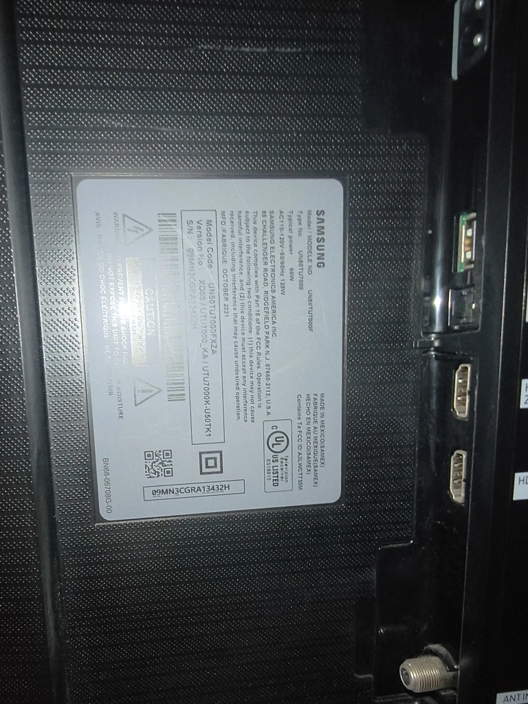 Samsung 50" 4K UHD TV - photo 3