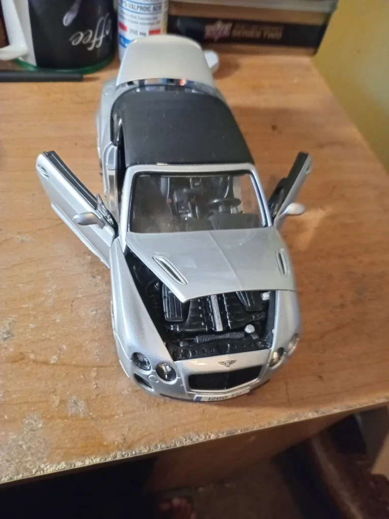 TOY BENTLEY CAR