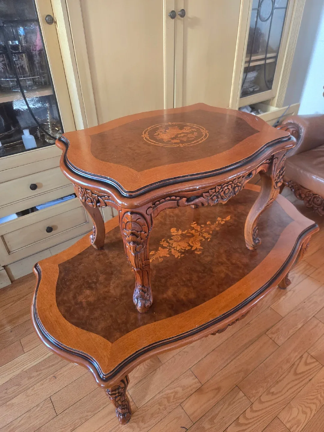 Ornate Wood Coffee Table and Sofa Set image indicator(3)