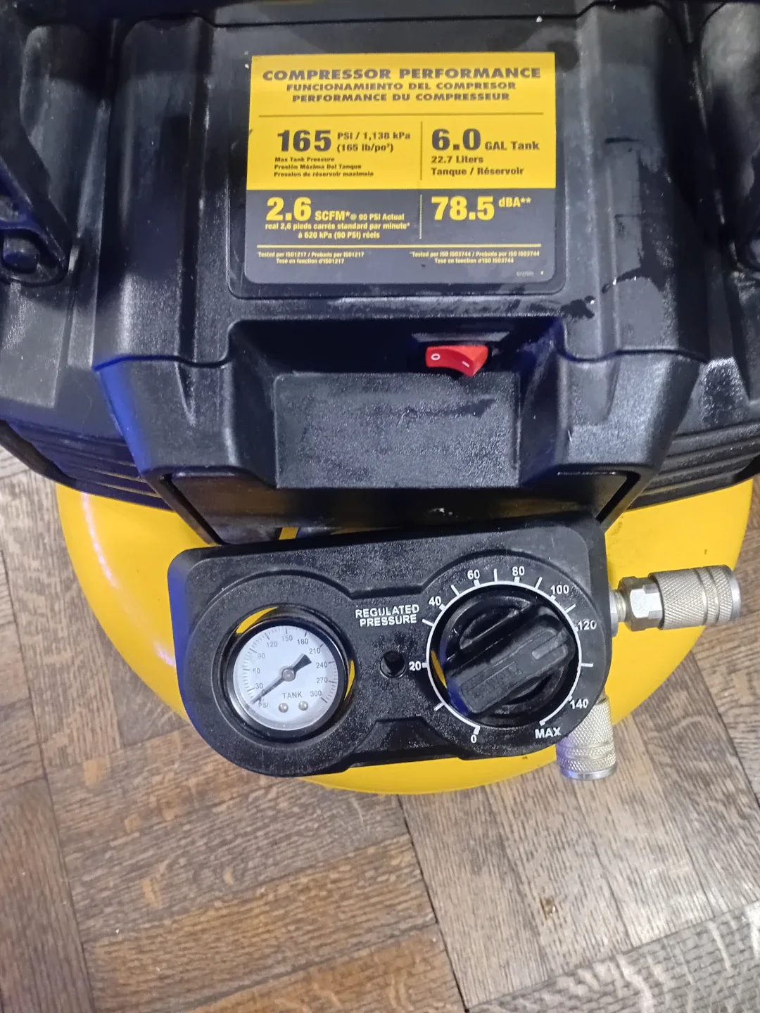 DeWalt 6.0 Gal Air Compressor image indicator(2)