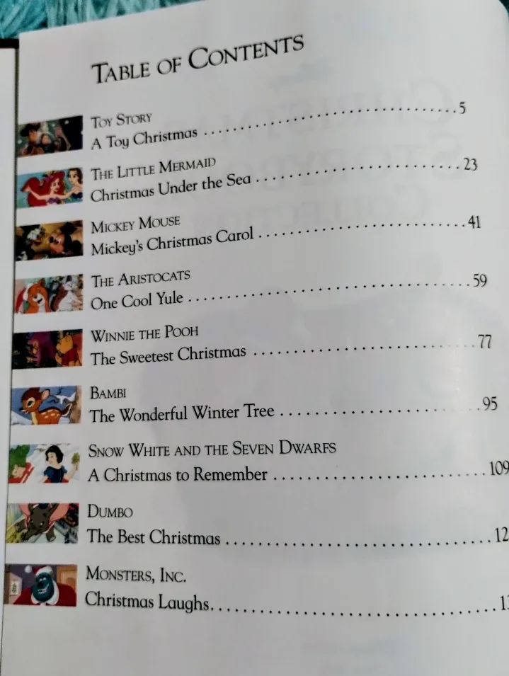 Disney Christmas Storybook Collection image indicator(2)