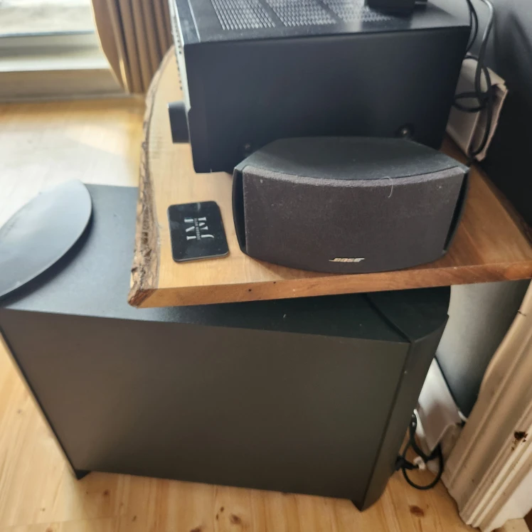 Bose Acoustimass 10 Series IV Home Theatre Speaker System