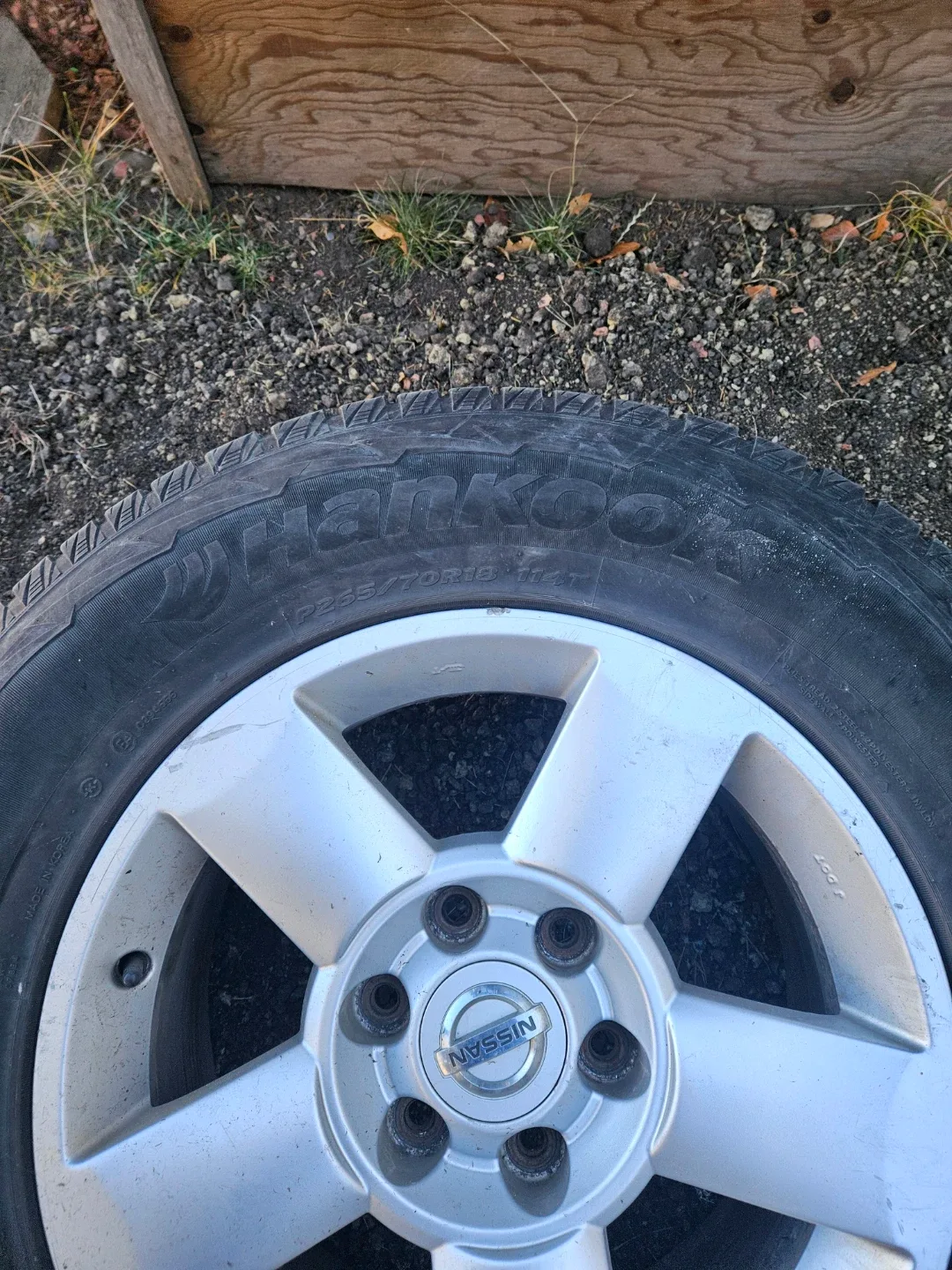 HANKOOK WINTER TIRES P265/70R18 set of 4 image indicator(3)