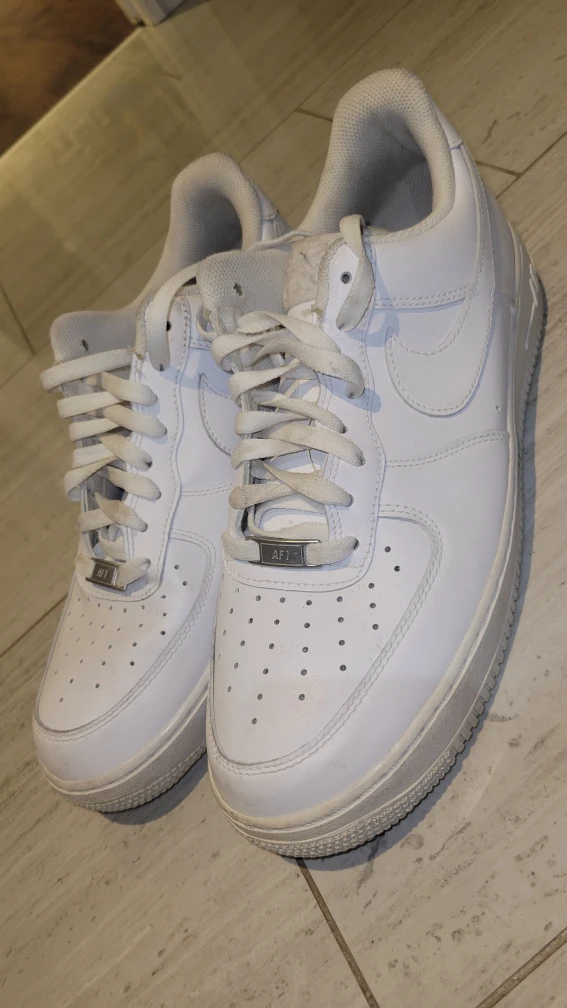 Nike Air Force 1 - Size 11