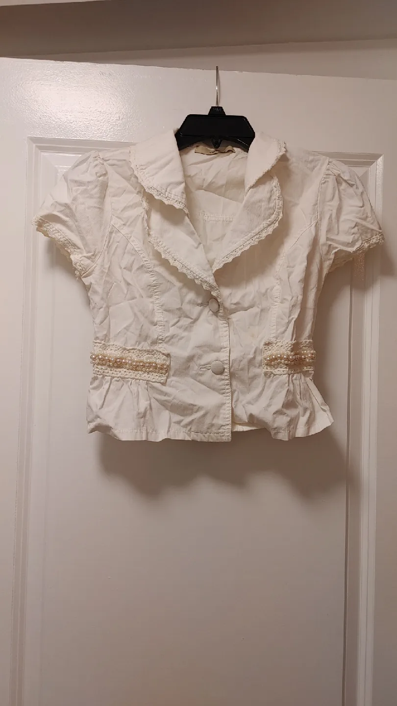 White Short Sleeve Blouse with Pearl Detail size Small thumbnail
