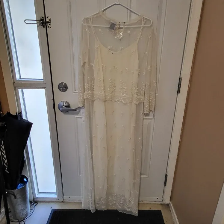 Papillon Fancy Dress - Size M - Cream Colour image indicator(3)