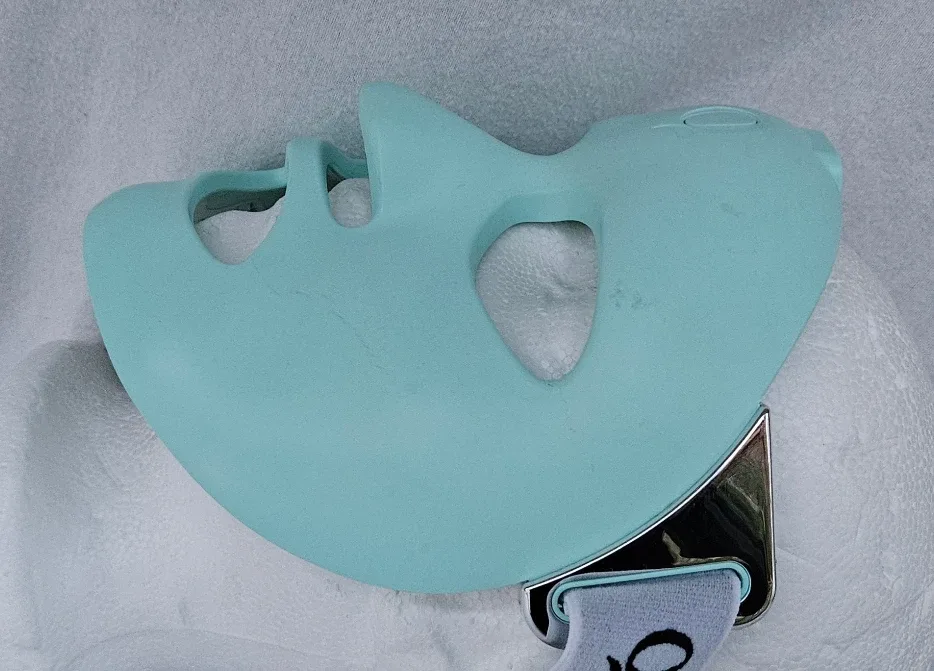 Qure Red Light Therapy for Face LED Mask image indicator(5)