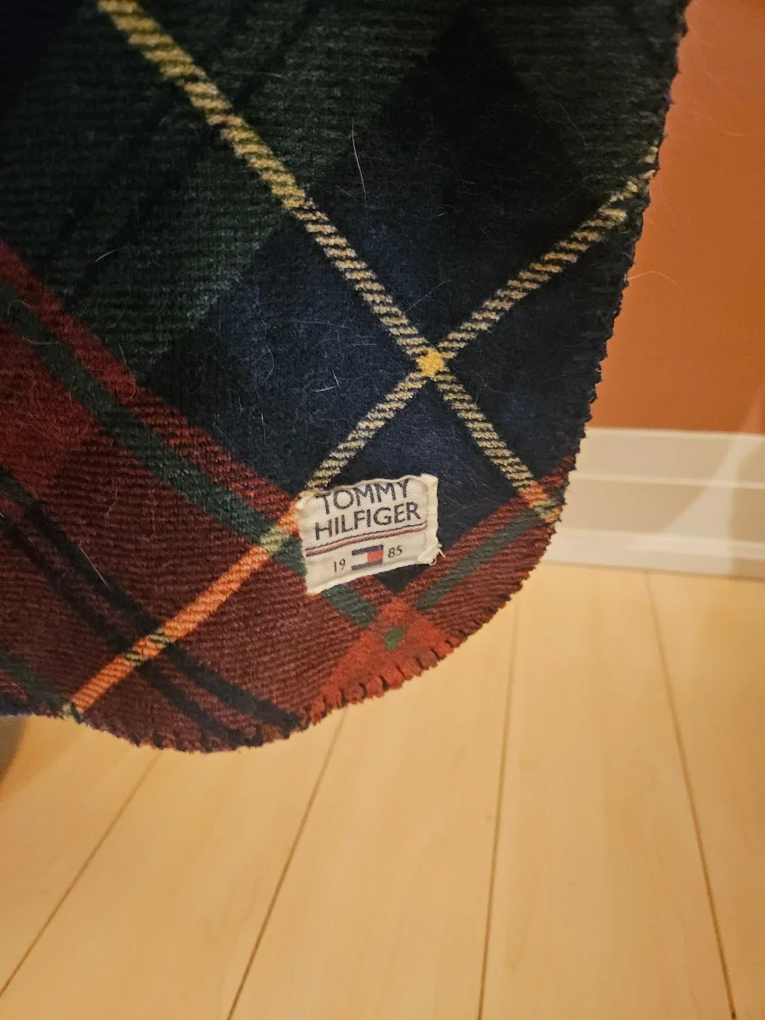 Tommy Hilfiger Plush Sherpa Throw image indicator(2)