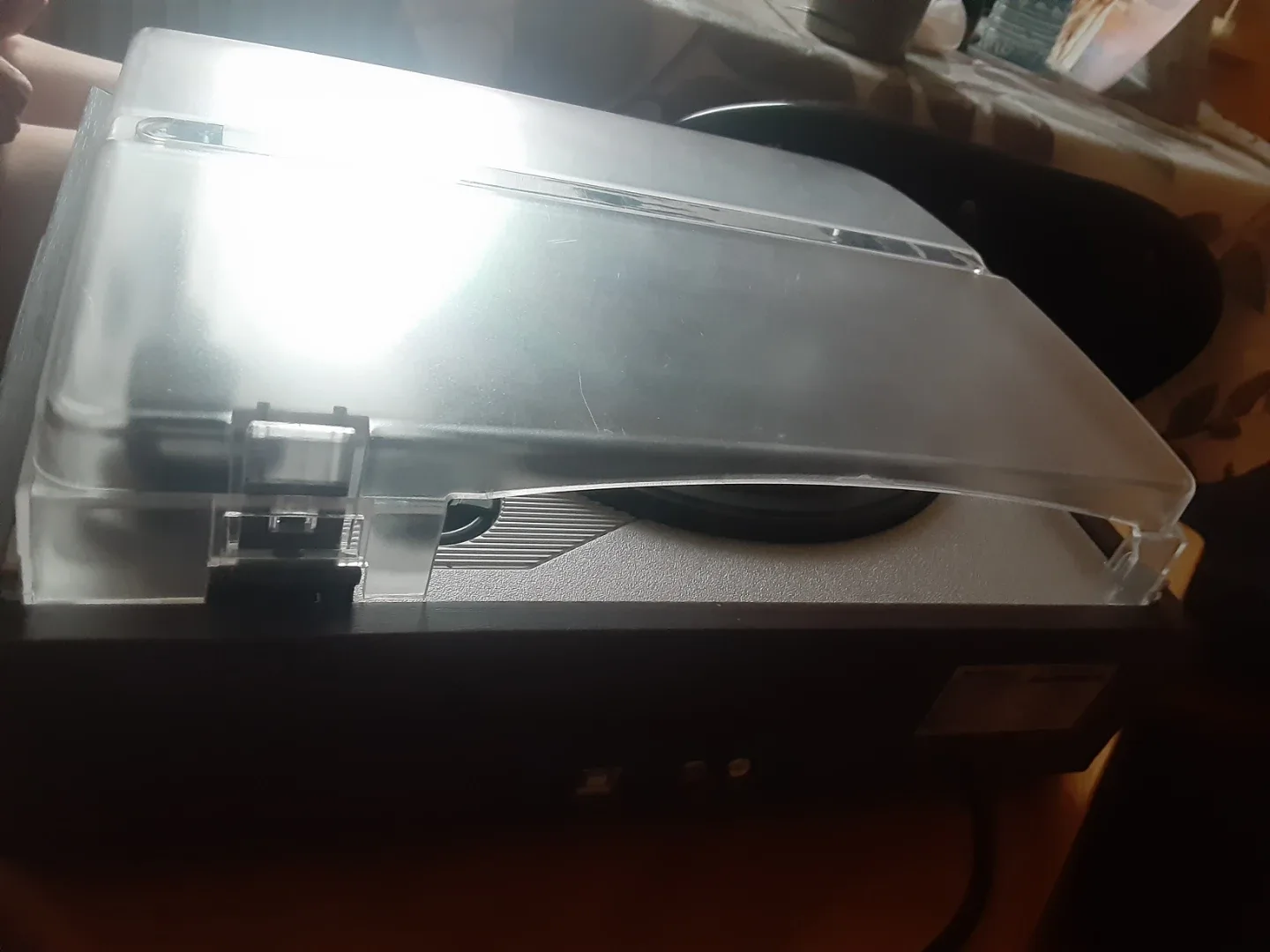 Turntable Record Player Portable with built in Speakers image indicator(4)