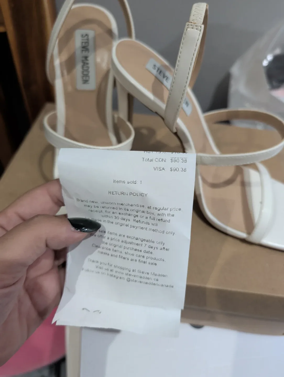 Steve Madden White Heels - Size 7 image indicator(2)
