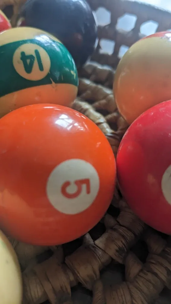 Vintage Pool/Billiard Balls image indicator(3)