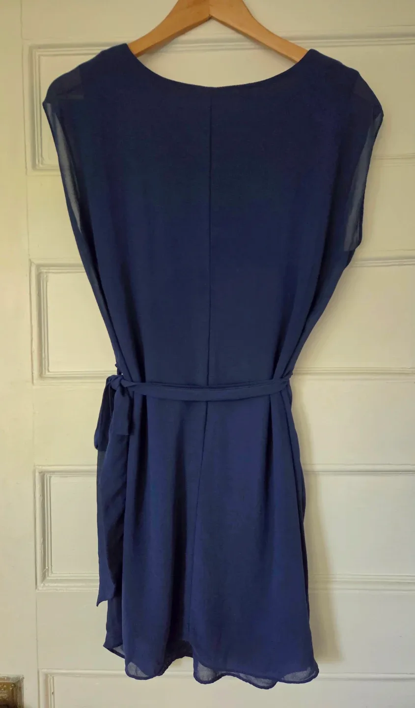 2 Sleeveless Dresses from London, UK - Size small image indicator(6)