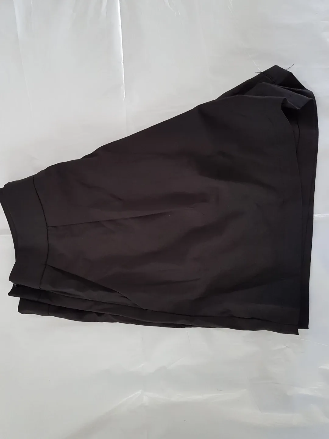 Shein Women's Black Shorts - Size S image indicator(3)