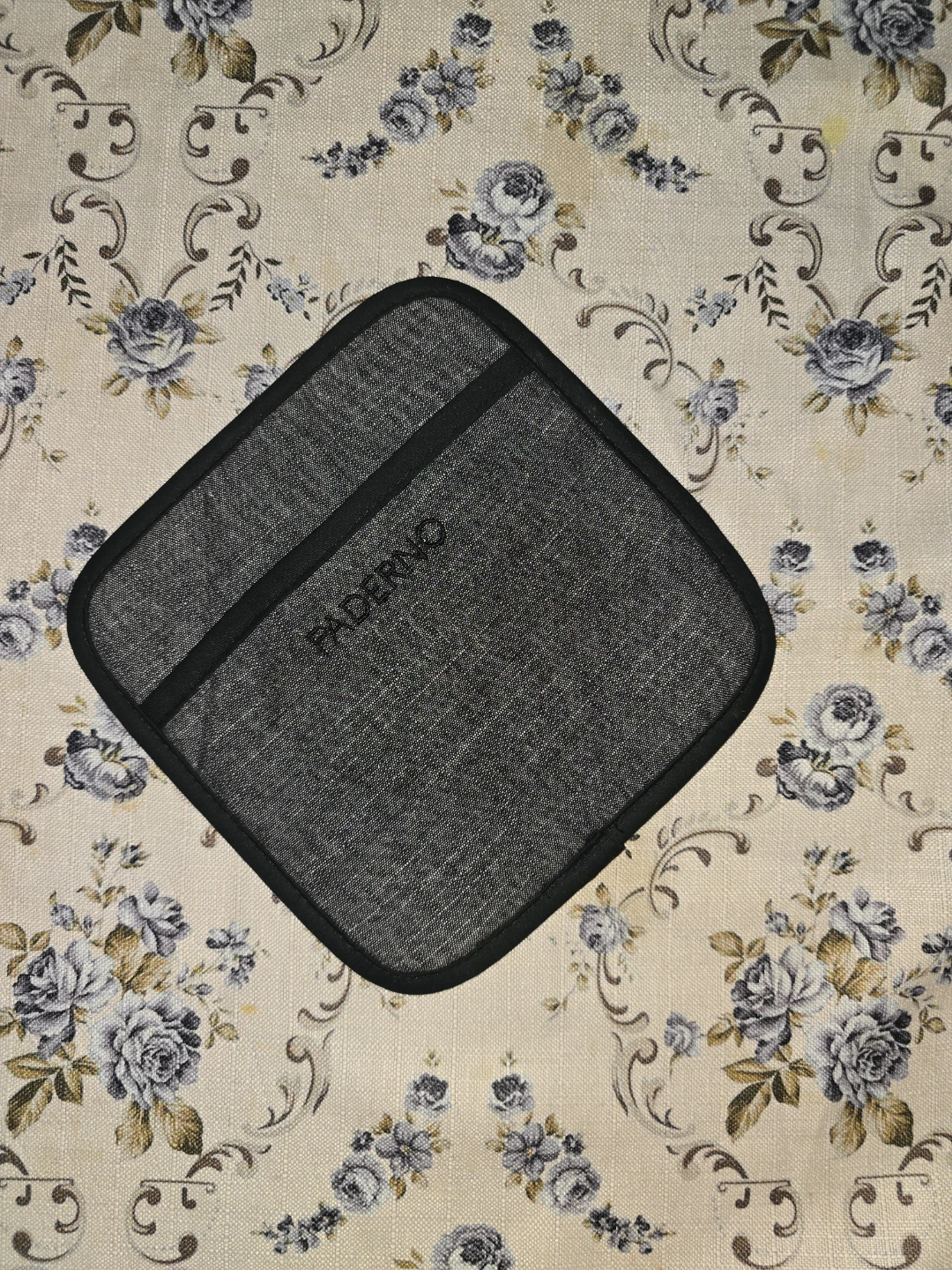 Paderno Oven Mitts, Pot Holders & Kitchen Towels 5 piece Set🥕 - photo 3