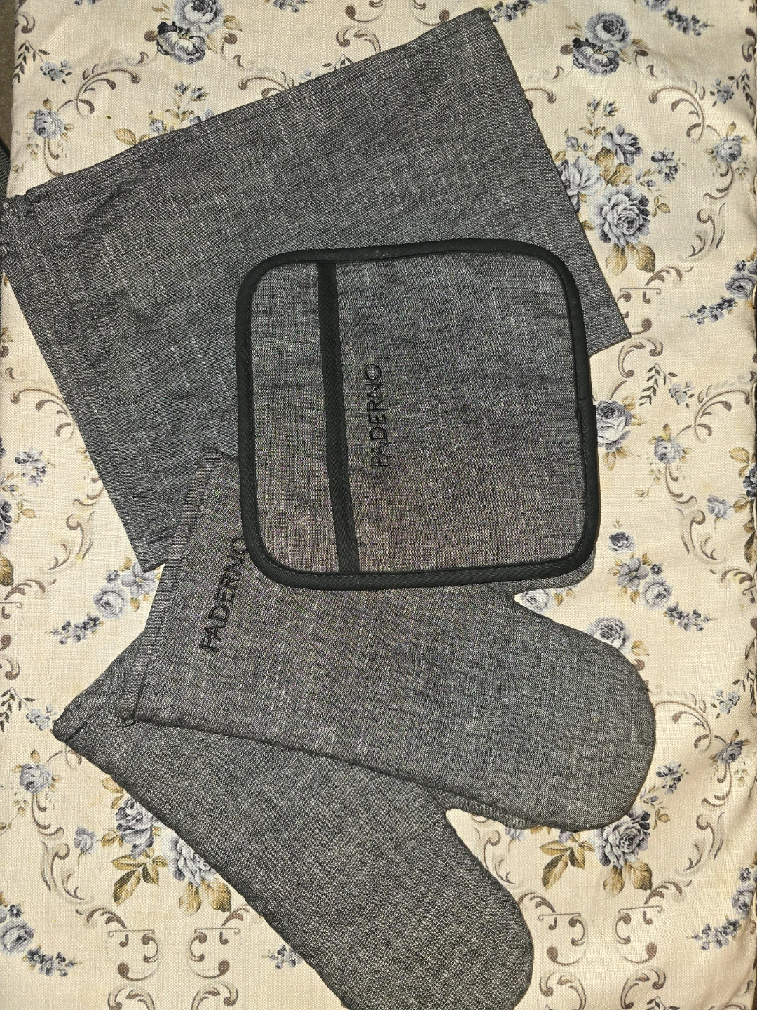 Paderno Oven Mitts, Pot Holders & Kitchen Towels 5 piece Set🥕 - photo 4