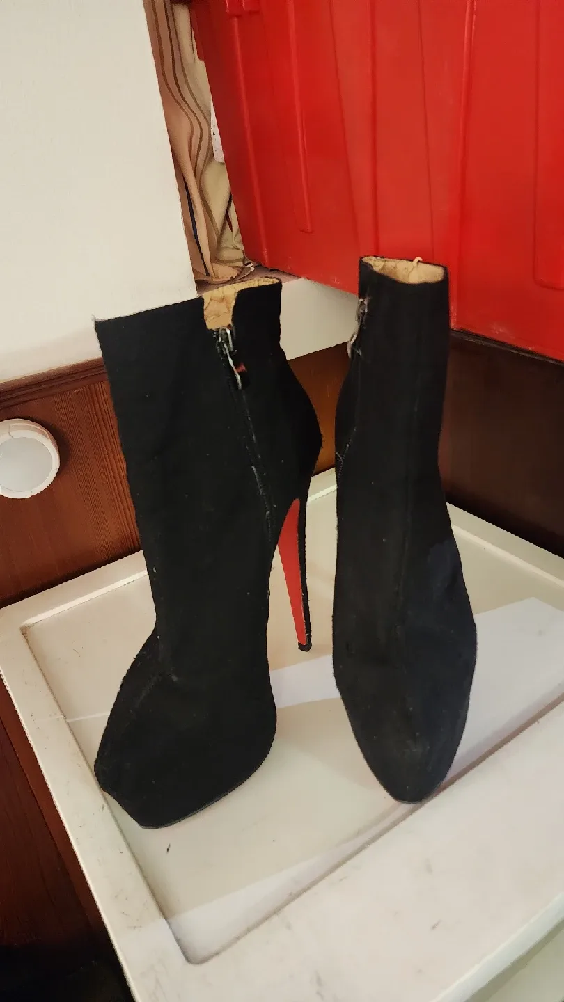 Christian Louboutin Black Ankle Boots - Size 38 image indicator(3)