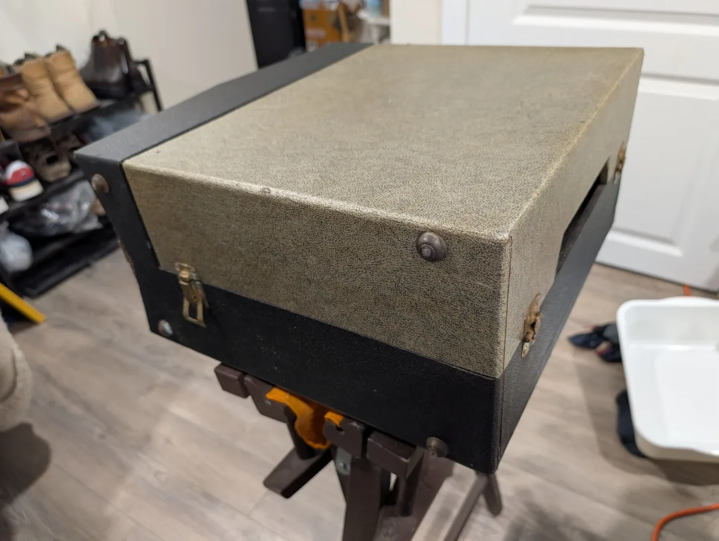 Vintage Silvertone Stereophonic Record Player image indicator(8)