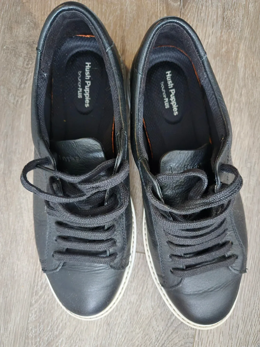 Hush Puppies Black Leather Sneakers - US 8 image indicator(4)