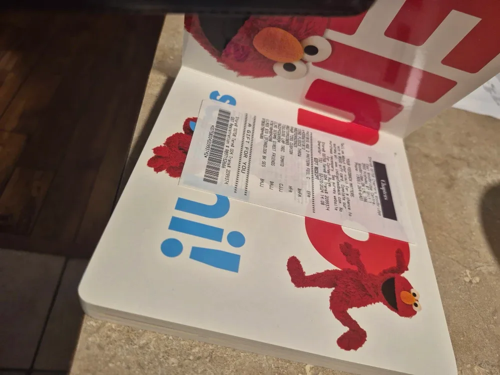 Brand New Sesame Street 'Say Hello to Elmo!' Book image indicator(3)