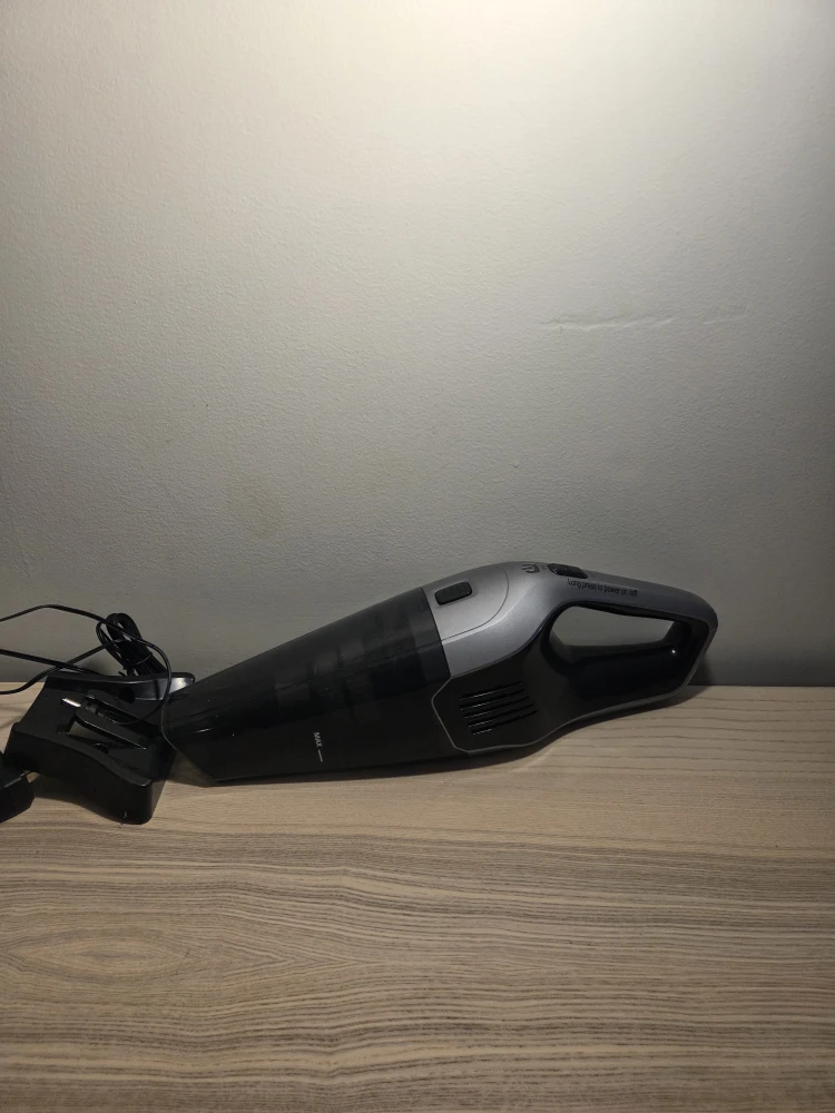 Handheld Vacuum with Charger - photo 3