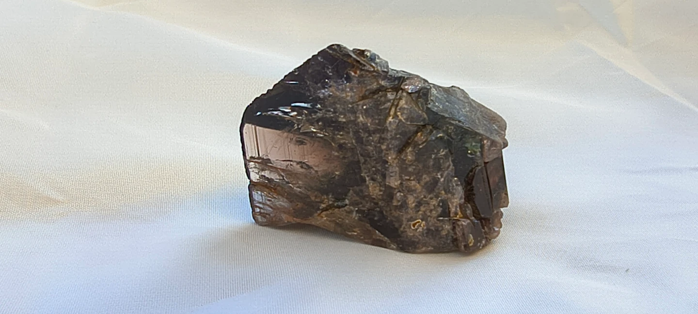 Axinite Crystal, 19.7 GM's Natural Mineral Specimen - photo 2
