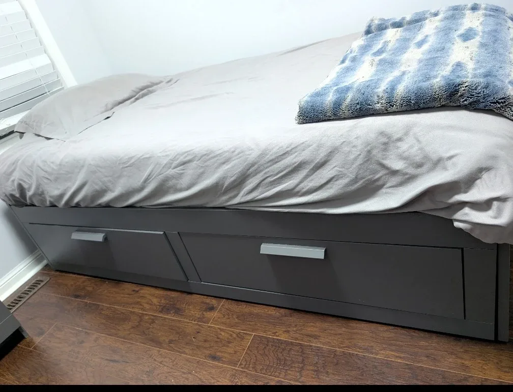 IKEA Brimnes Grey Daybed Frame with Drawers and Mattresses image indicator(3)