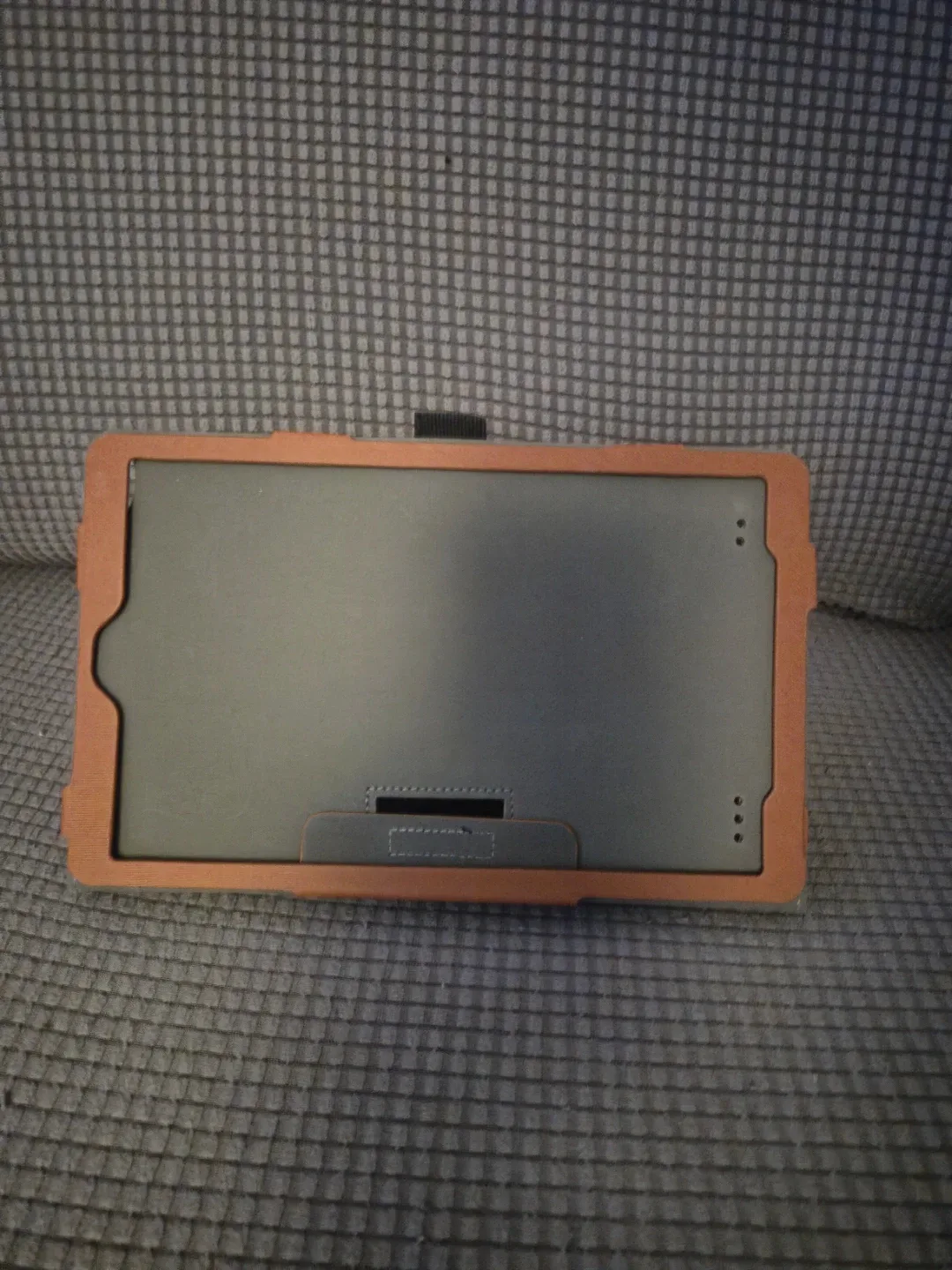 Skinny Dip iPad 2 Flip Case - Melton Wool - Black/Tan image indicator(6)