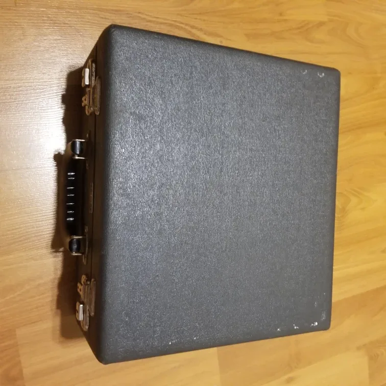 Vintage Lawn Bowling Set with Case image indicator(9)