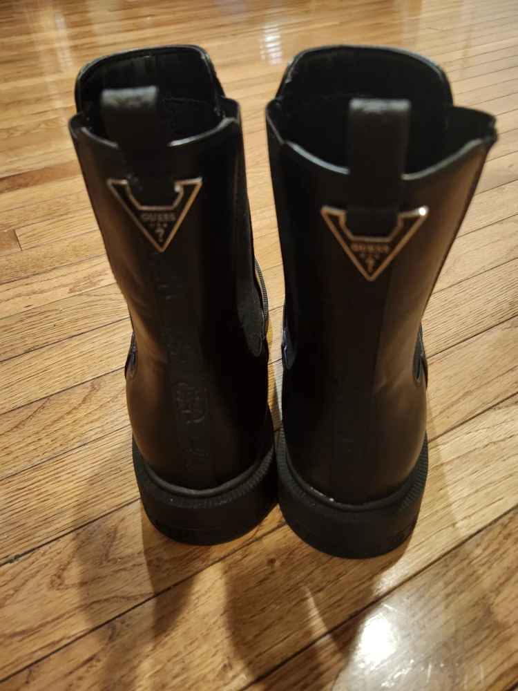 Guess Black Chelsea Boots - Size 10 - photo 2