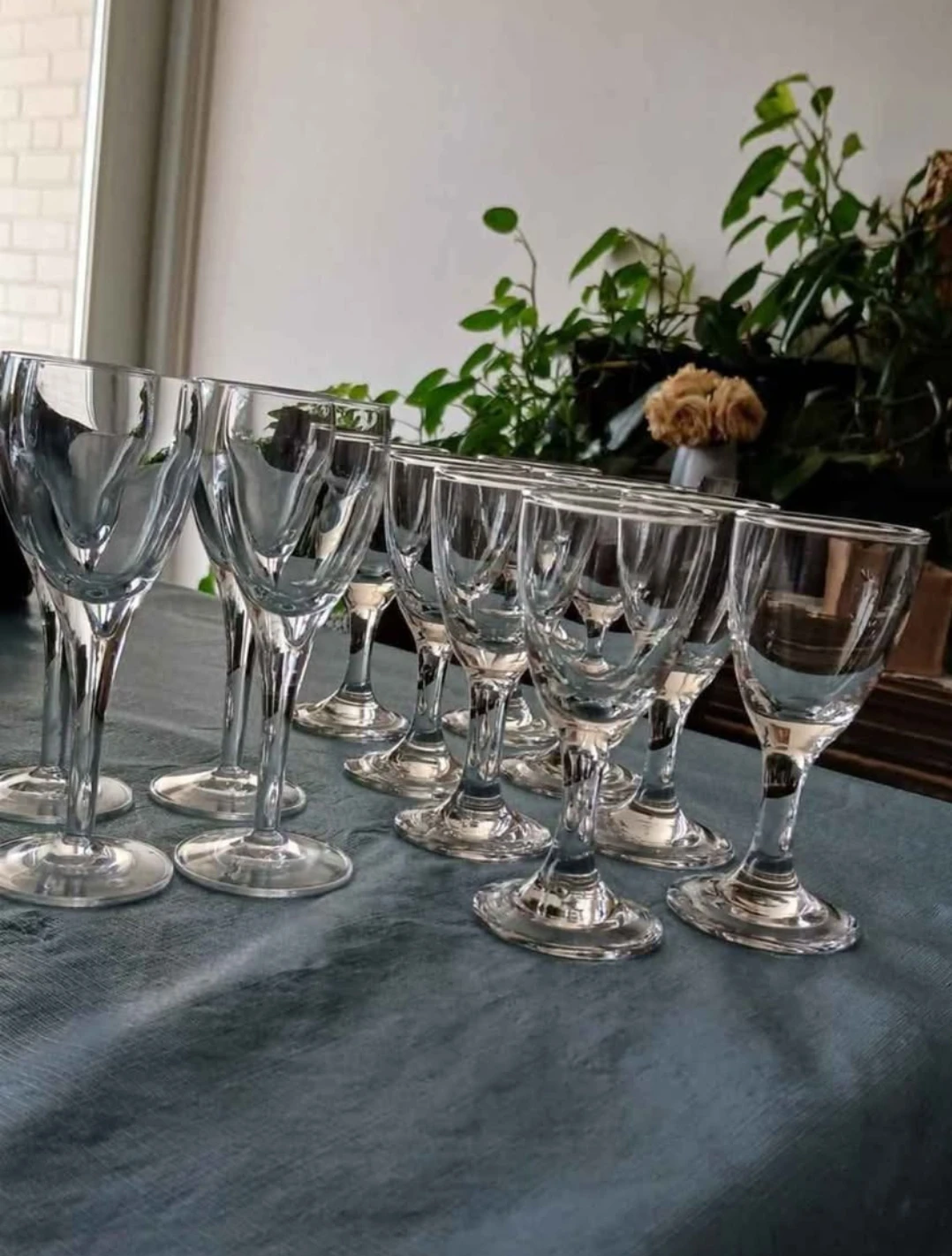2 set of glasses