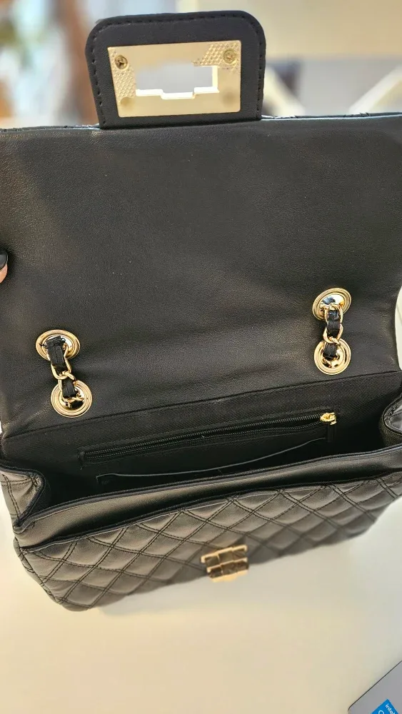 ALDO Black Quilted Shoulder Bag image indicator(4)