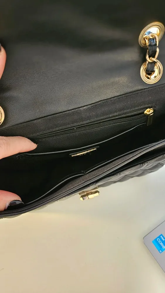 ALDO Black Quilted Shoulder Bag image indicator(5)