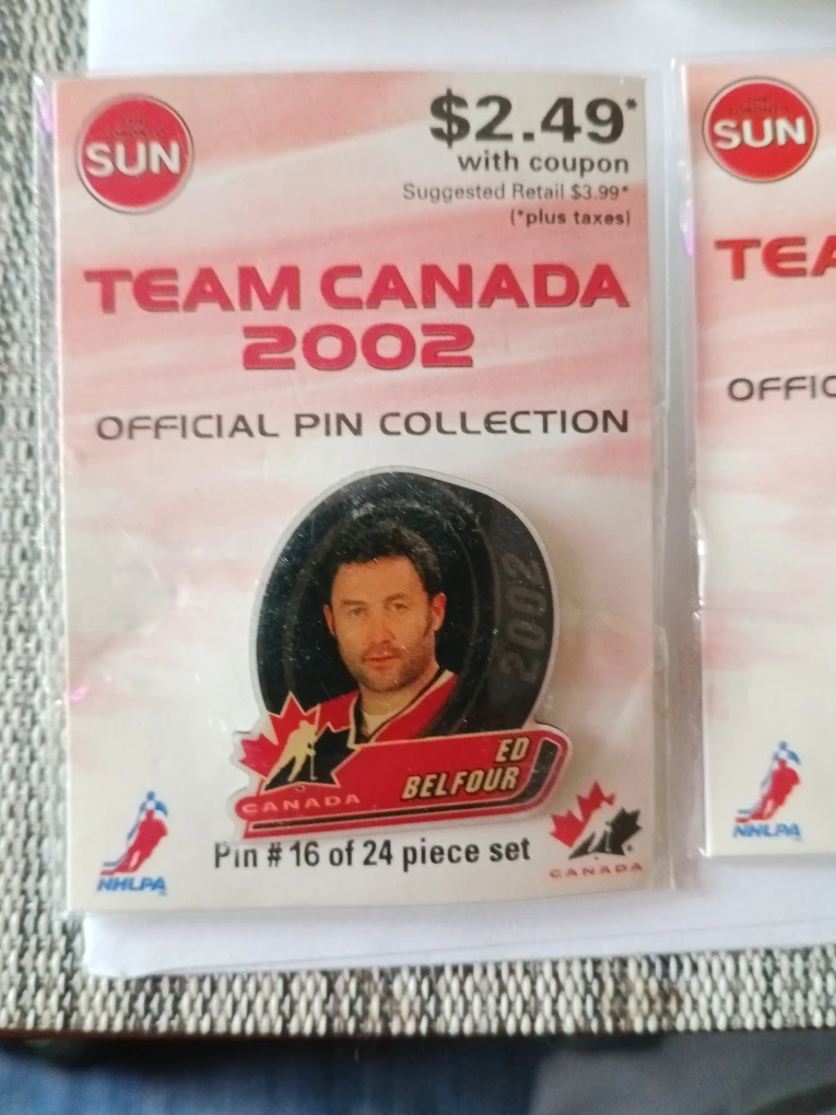 Team Canada 2002 Official Pin Collection - photo 5