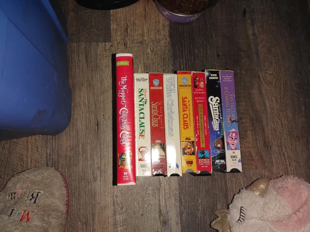 VHS Tapes: Christmas Classics image indicator(2)